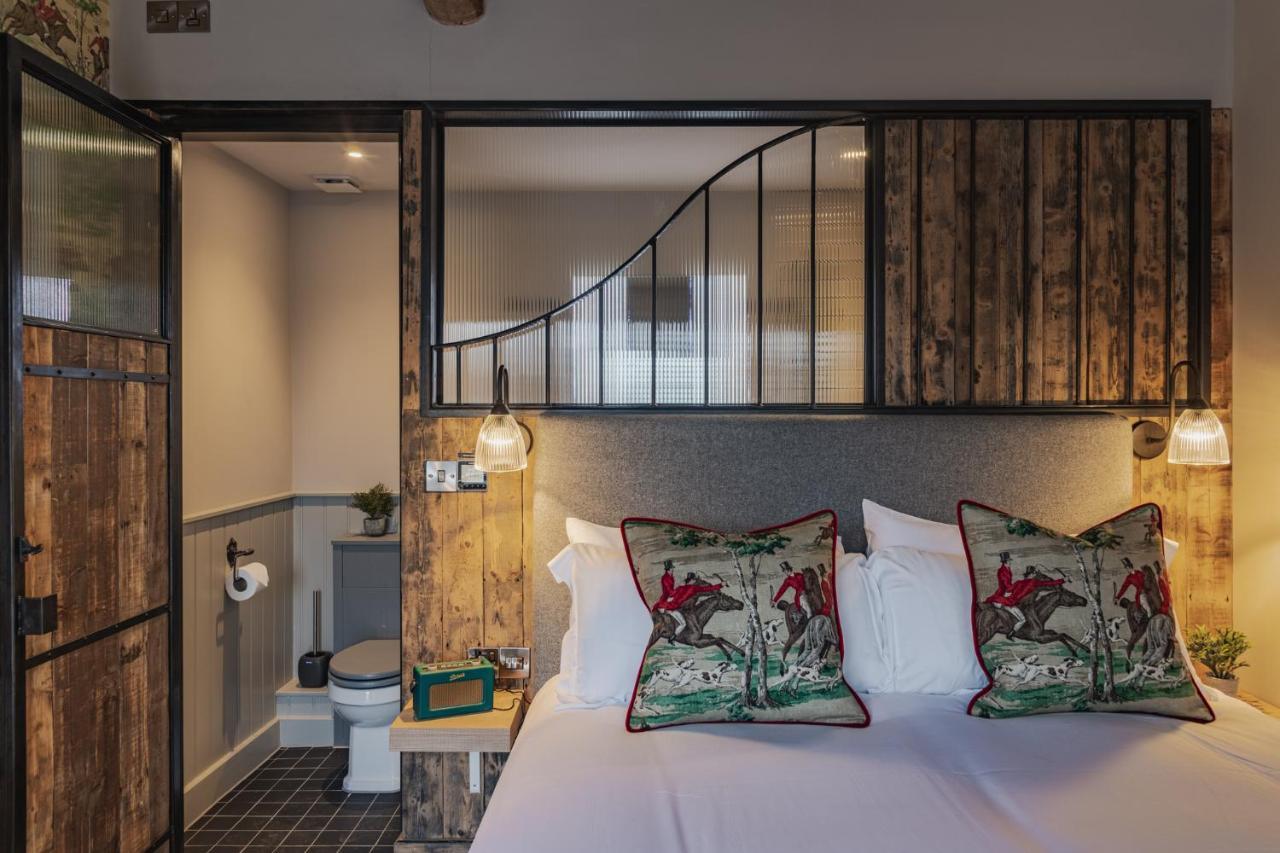 Hare And Hounds - Newbury Hotell Newbury  Eksteriør bilde
