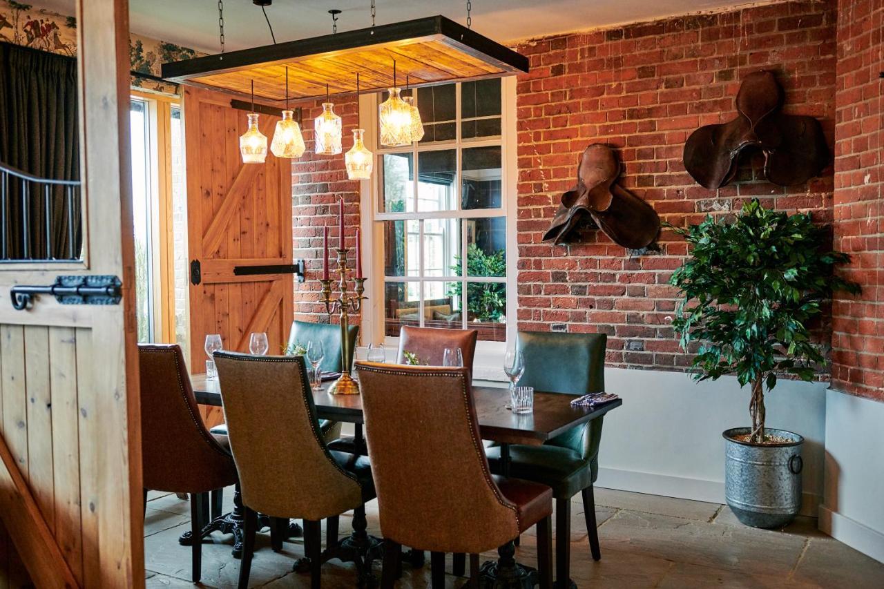 Hare And Hounds - Newbury Hotell Newbury  Eksteriør bilde
